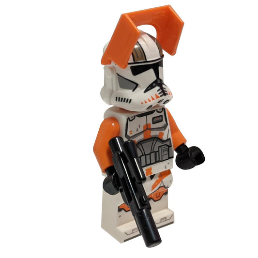 Commander Cody - Printed Legs, Orange Visor (75337) with weapon