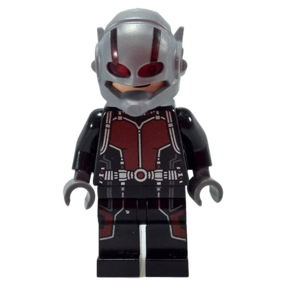 	Ant-Man (Scott Lang) - Original Suit