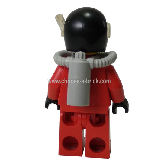 divers-red-diver-2-red-legs-black-helmet