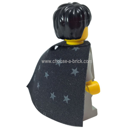 harry-potter-gryffindor-shield-torso-light-gray-legs-black-cape-with-stars